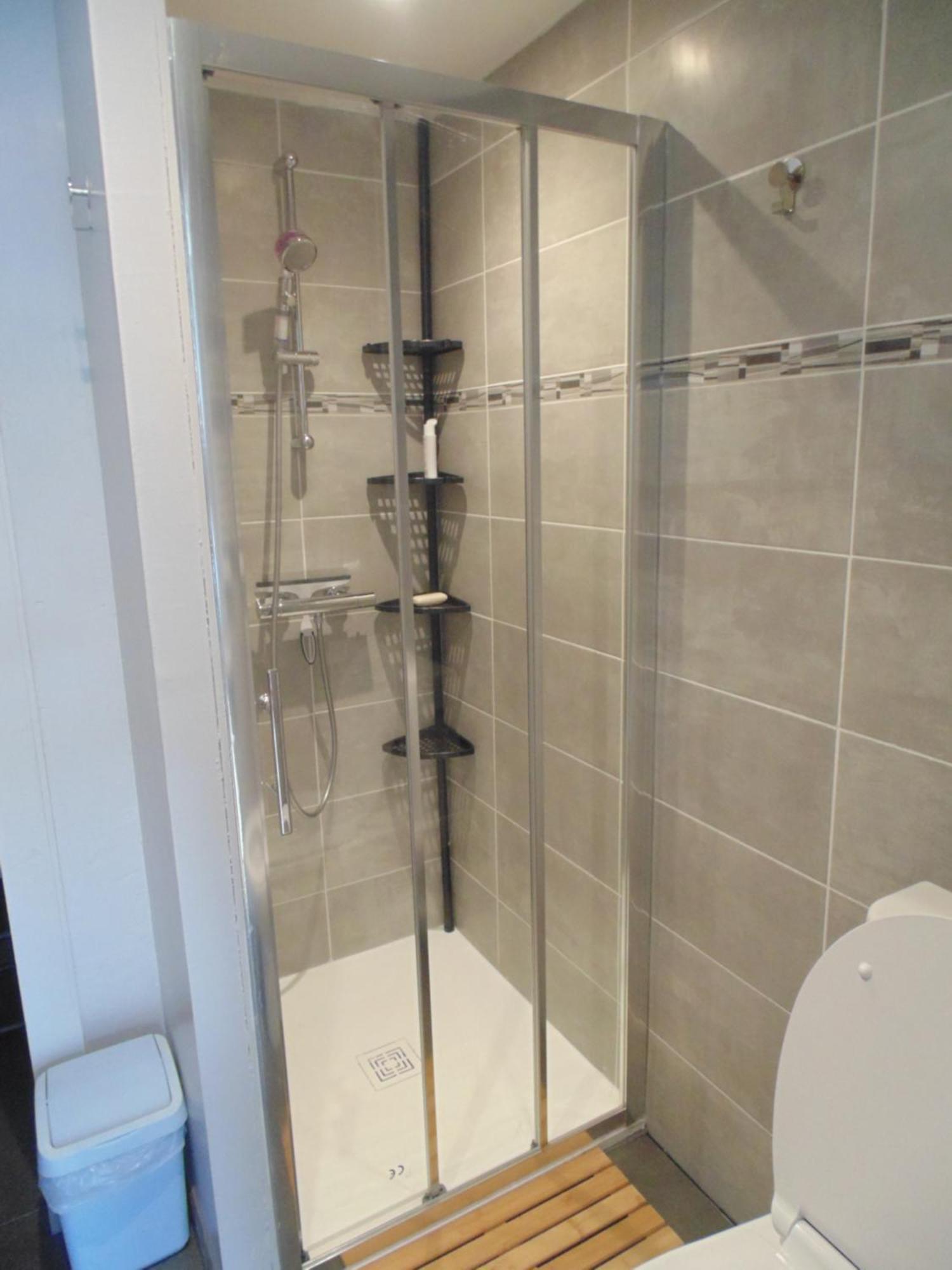 Appartement Entierement Renove Avec Wifi Tout A Pied 로양 외부 사진